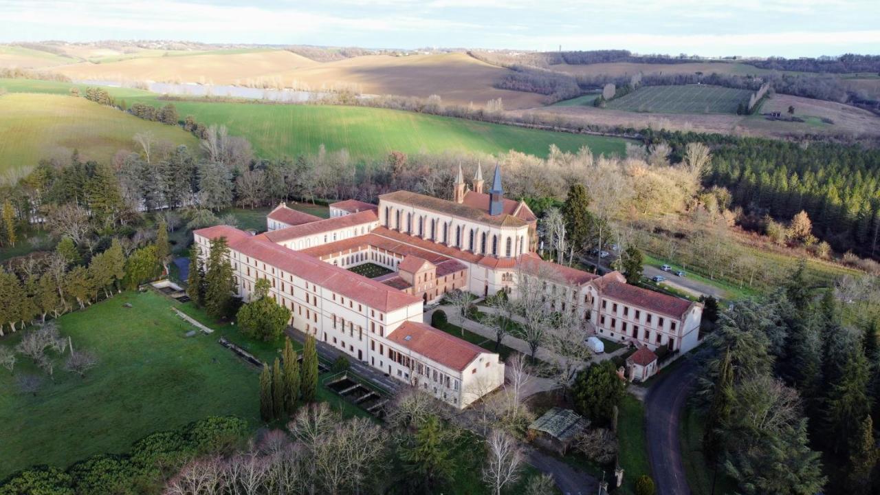 Hotellerie De L'Abbaye Bellegarde-Sainte-Marie Εξωτερικό φωτογραφία